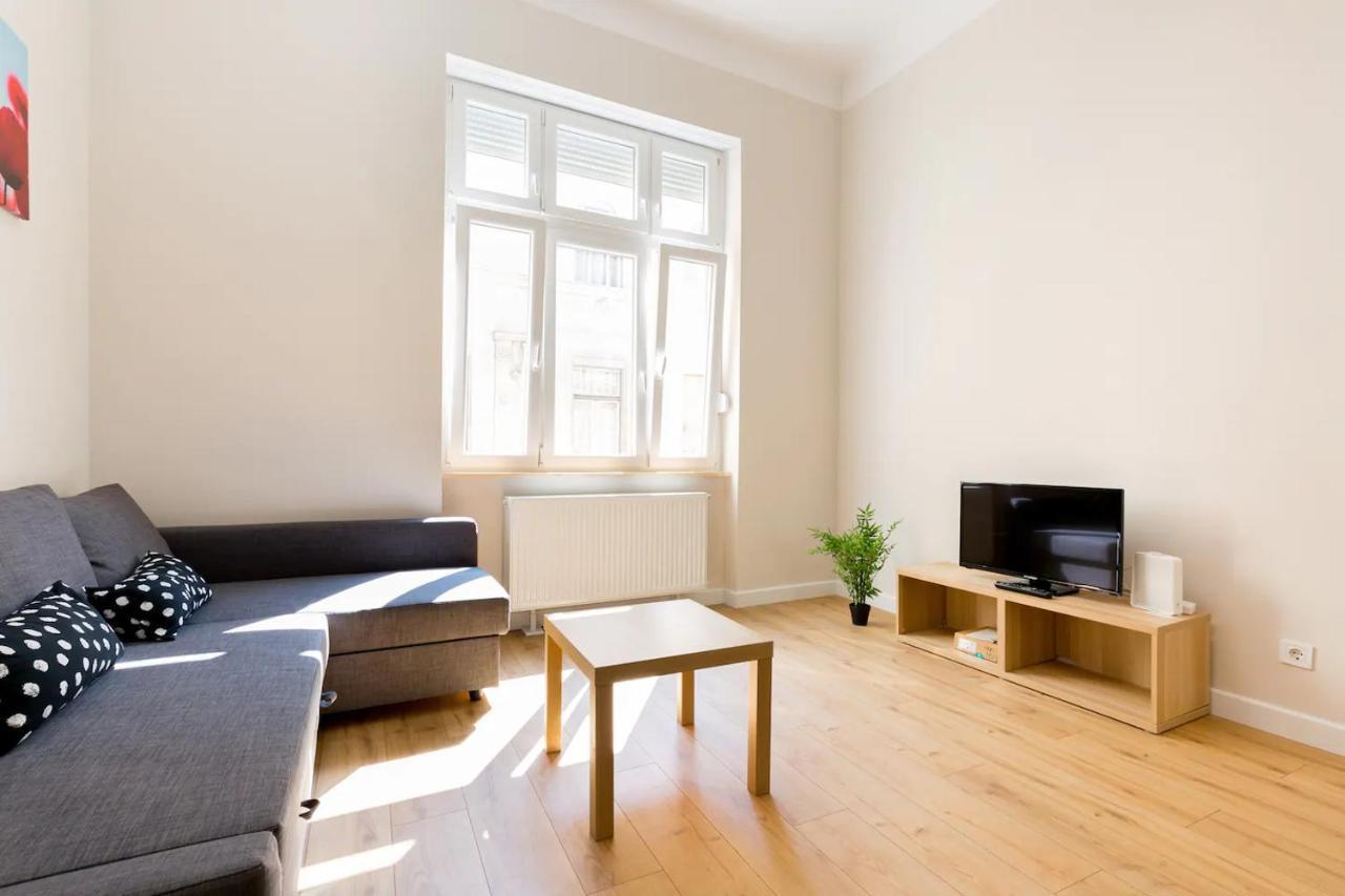 Kresz Geza 29 Westend Station 2 Bedrooms+Living Ac Budapest Exterior foto