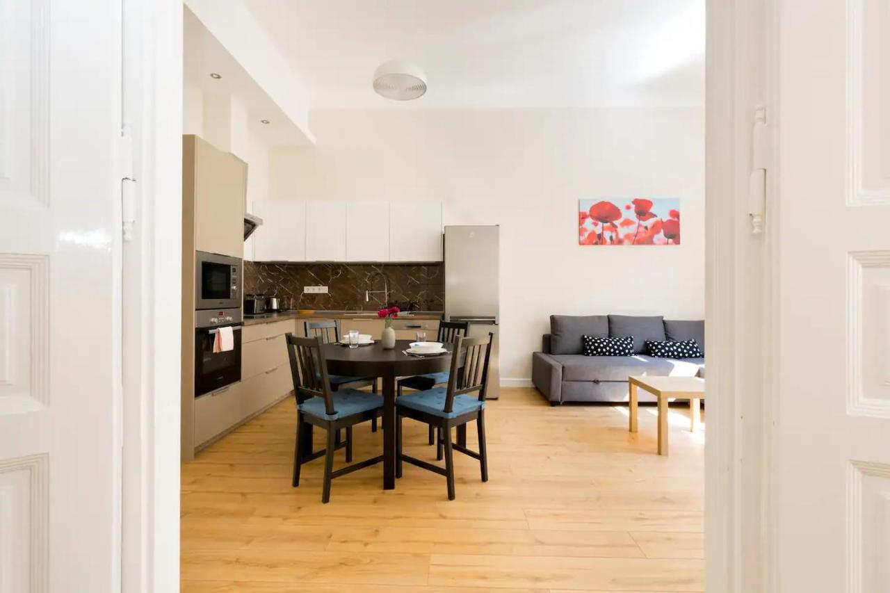Kresz Geza 29 Westend Station 2 Bedrooms+Living Ac Budapest Exterior foto